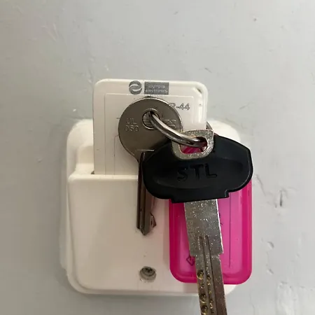 Central1modernapartmentfreeparking סרס