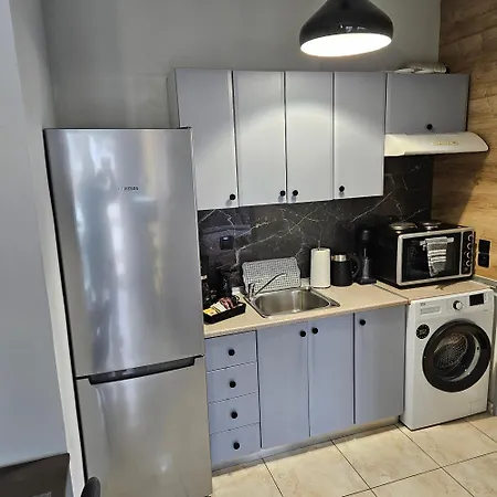 Central1modernapartmentfreeparking סרס