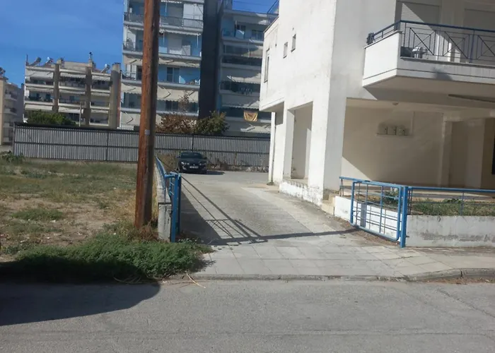 Central1modernapartmentfreeparking *
