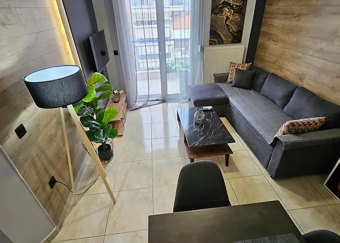 Central1modernapartmentfreeparking דירה סרס